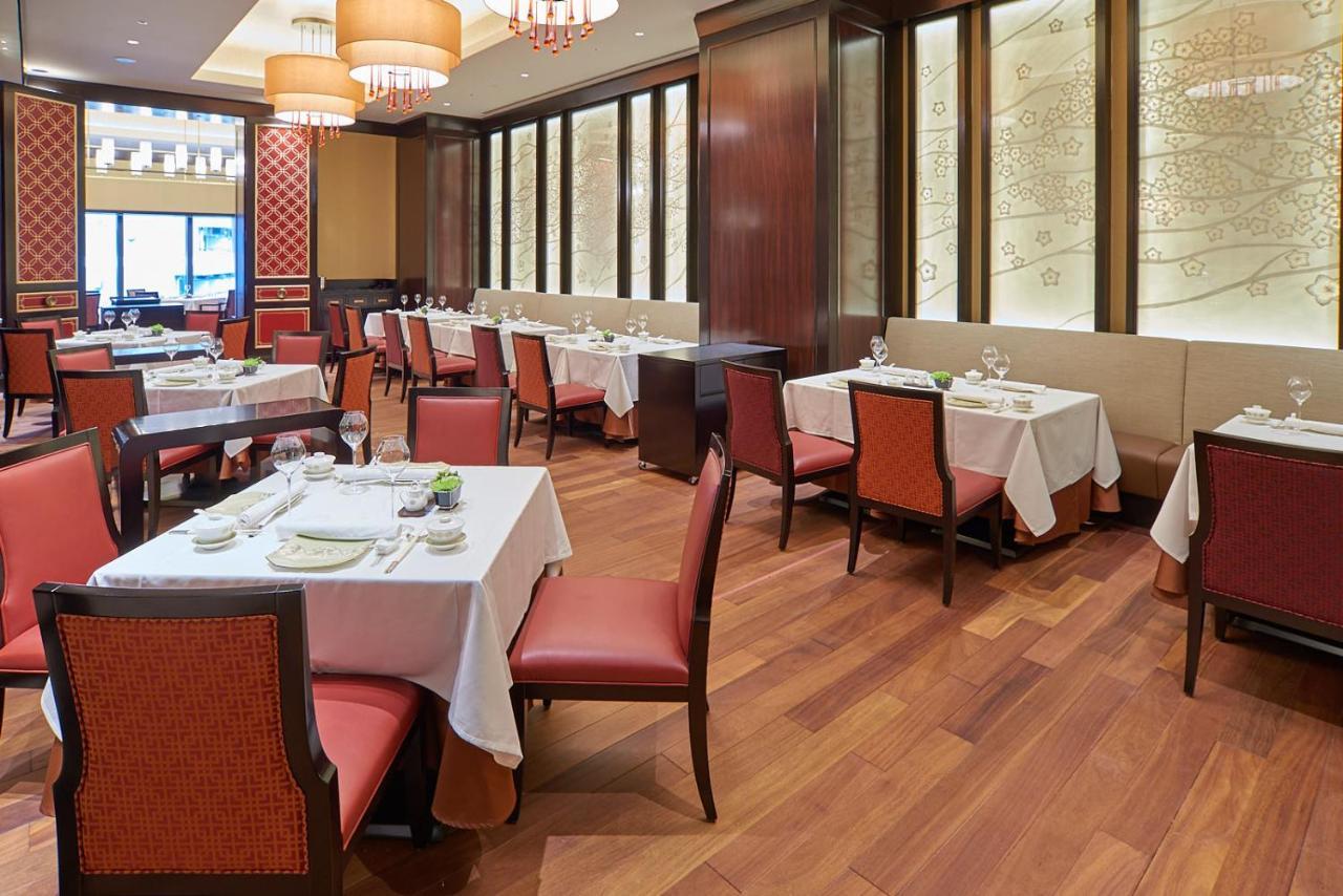 The Okura Tokyo Hotel Eksteriør billede Interior of the restaurant
